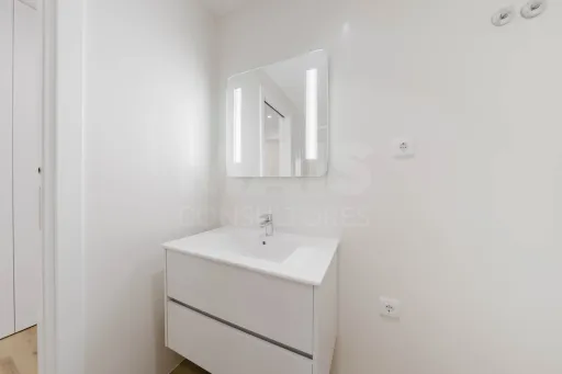 Apartamento T2 na Nazaré c/ 2 lugares de garagem