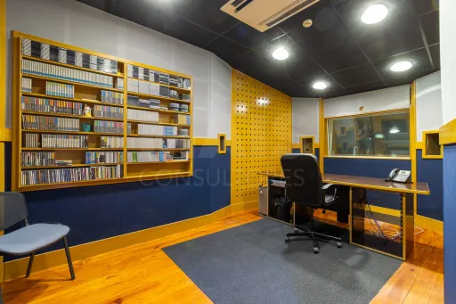 Espaço Comercial, Piso Único, em São Domingos de Benfica