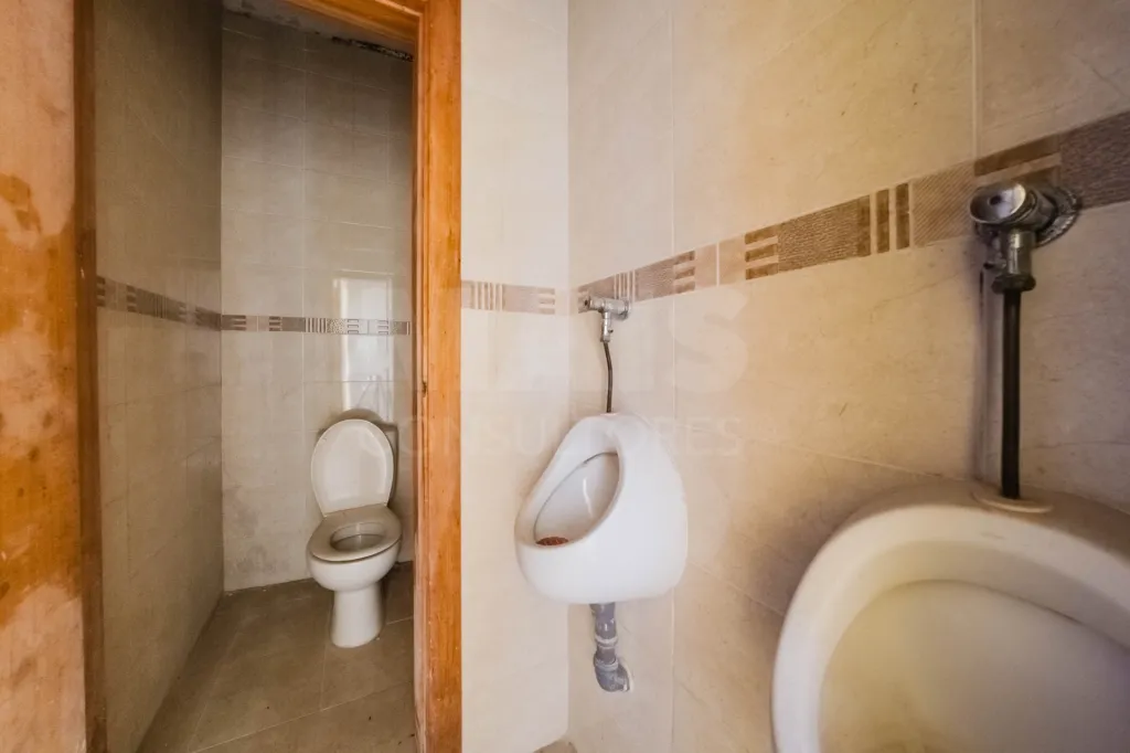 🌊 Prédio Exclusivo de 600 m² na Avenida Mais Prestigiada de Peniche com Vista Mar