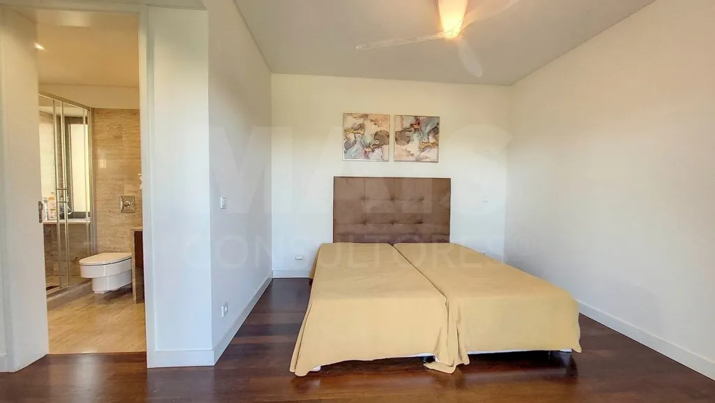 Apartamento T3 duplex no condomínio L'Orangerie em Vilamoura