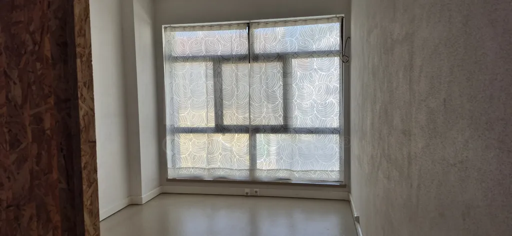 Loja/Escritório no centro da Benedita – com AC e potencial para T1