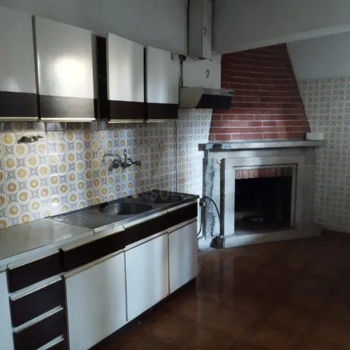 Moradia T5 em Figueira de Castelo Rodrigo