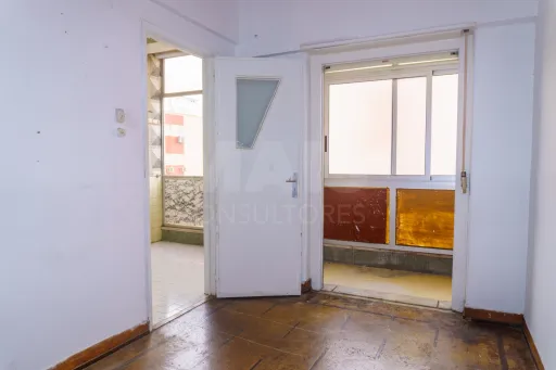 T5 com 130m² na Lapa para remodelação