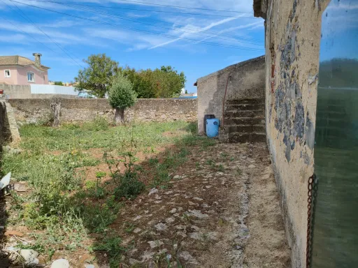 Casa Velha - Memória, potencial e uma nova história na Abrunheira