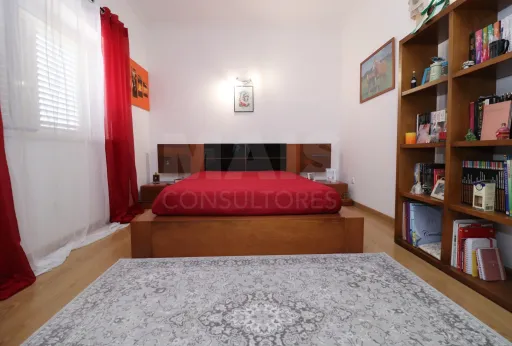 Moradia Térrea T4 Isolada, com Terreno e Garagem Samora Correia