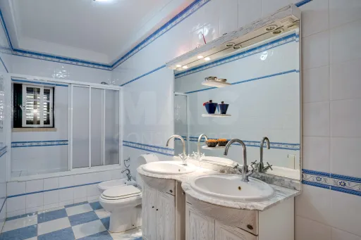Quinta com moradia térrea em Torres Vedras