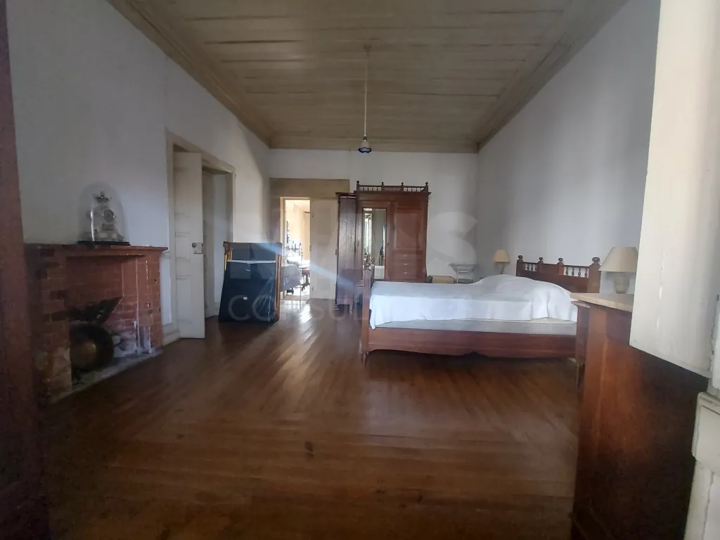Casa Senhorial com Brazão em Coja- Arganil.