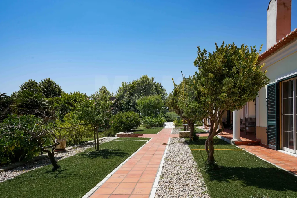 Quinta com moradia térrea em Torres Vedras