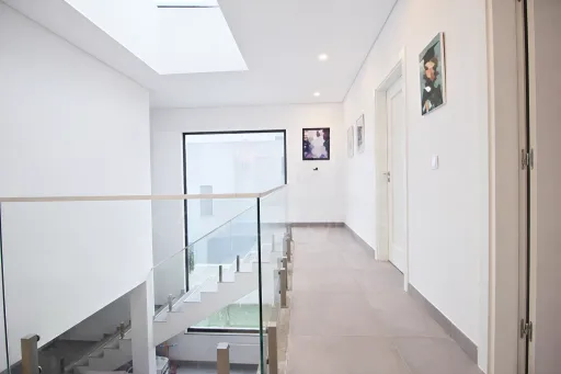 Moradia T5 de Luxo com Piscina