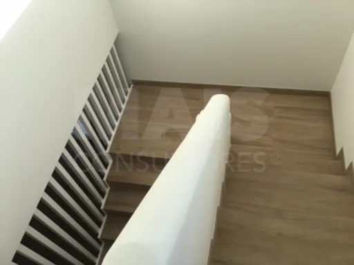 Moradia T3 Duplex com Piscina em Porto Covo