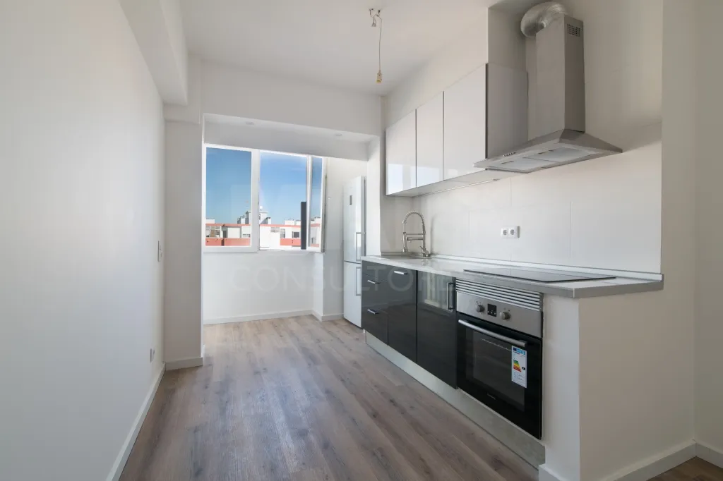 Apartamento T1 em Paço de Arcos