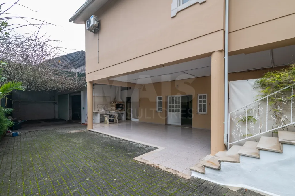 Moradia T5 Pombal Meirinhas Leiria