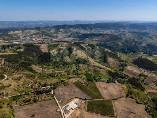 Terreno para construção de duas moradias, Rabissaca, Alenquer