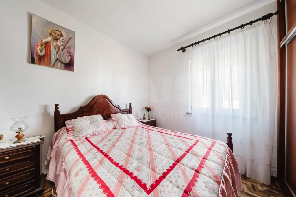 Moradia T2+2 com Terreno de quase 3000m2 Urbano