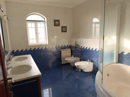 Moradia T4 em Alpiarça