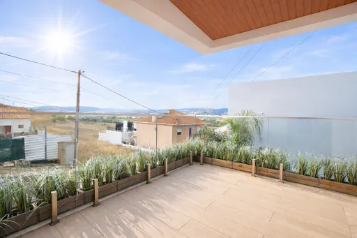Moradia T5 de Luxo com Piscina