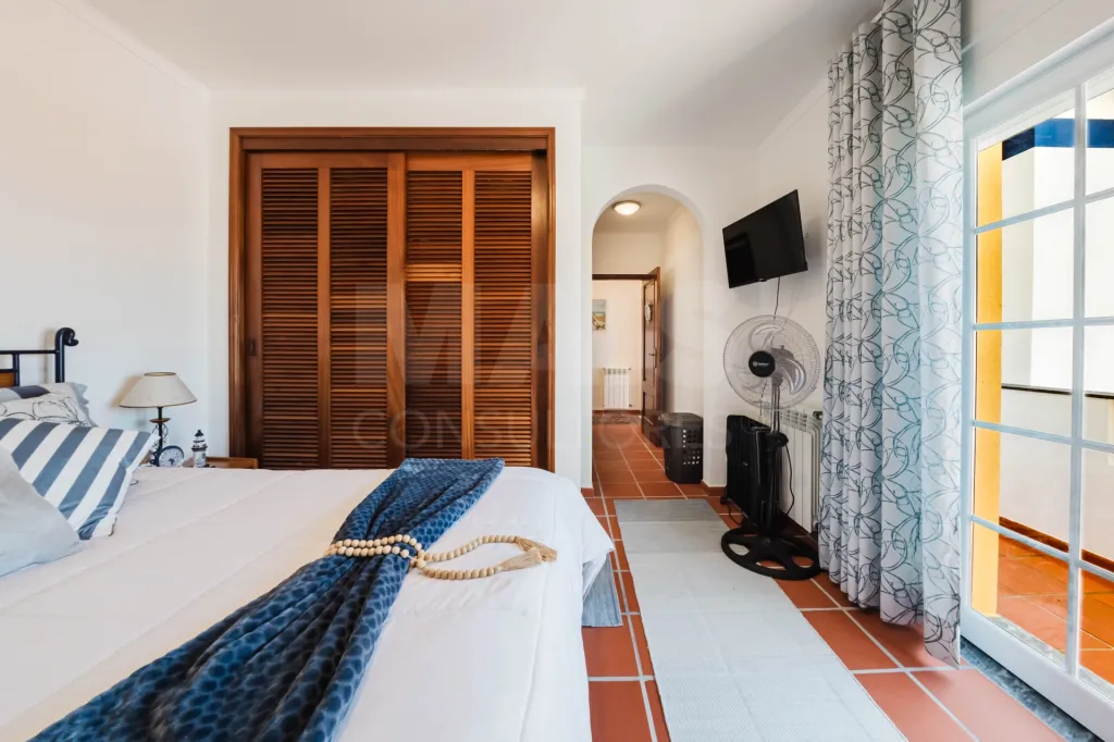 Apartamento T3 com vista mar, piscina e garagem — Praia D'El Rey Golf & Beach Resort
