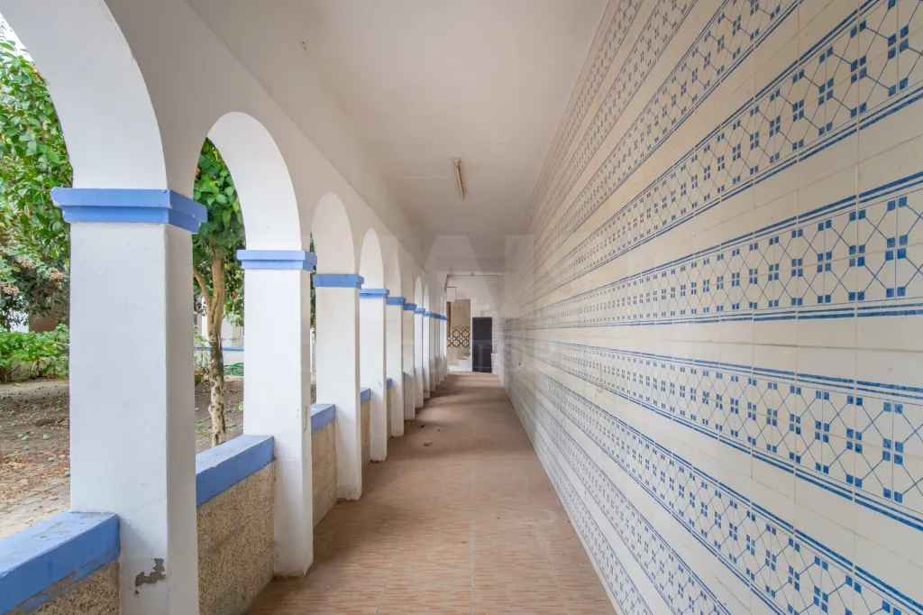 4-Bedroom House with Garage in Marinhais
