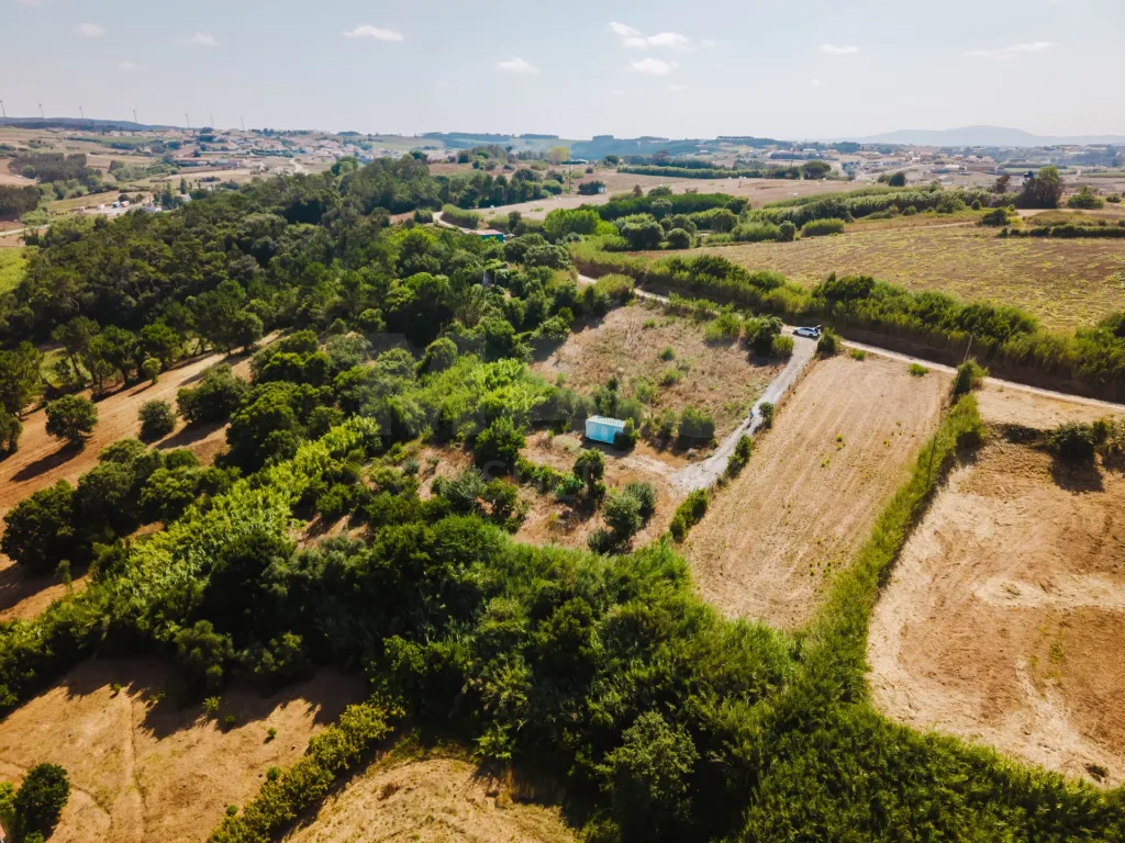 Terreno com Projeto Aprovado para Empreendimento Turístico na Lourinhã