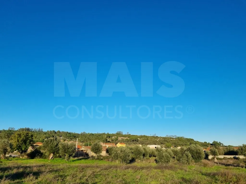 Moradia em ruinas, em Barreirinhas, ALCANEDE