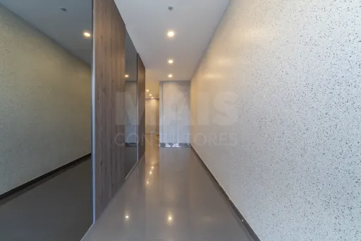 T4 Duplex com Vista Panorâmica sobre o Rio Tejo e Lisboa | Montijo