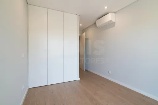 3-Bedroom Apartment at Quinta da Marianas