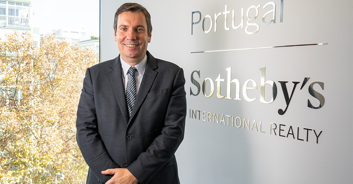 Descubra o Segredo do Mercado Imobiliário de Luxo em Portugal: Números Surpreendentes para 2025!