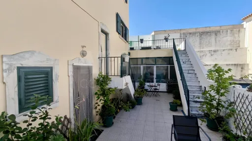 2-Bedroom + 1 Apartment in a Townhouse with a Terrace, Ocean View, Jacuzzi, and Parking!