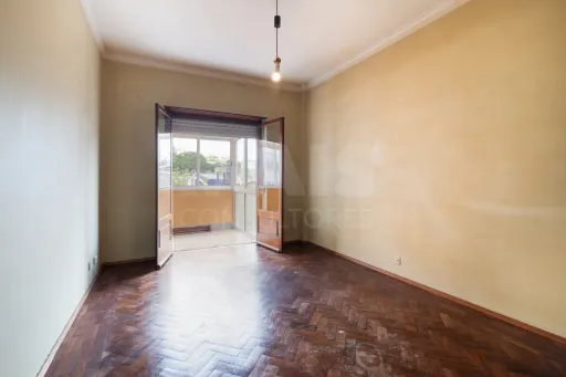 Apartamento T4  em paço de Arcos