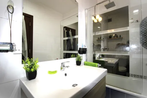 2-bedr. apartment with two fronts in Arcena, Alverca