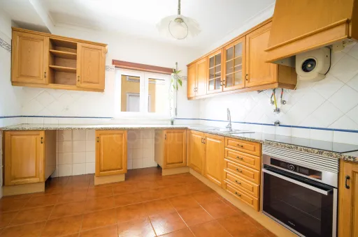 Apartamento T3 no Centro do Cadaval