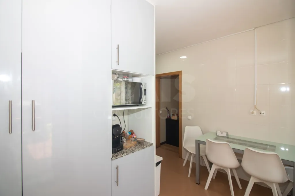 Apartamento T3 com Terraço