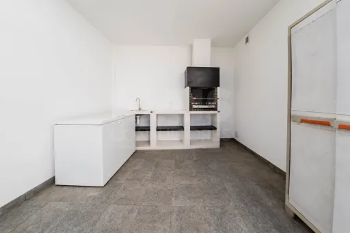 Moradia T3+2 Moderna com Vista Mar e Terraço Panorâmico