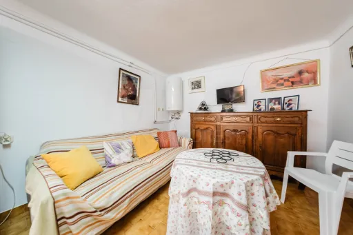 Villa with charm and privacy on a 1400m² plot