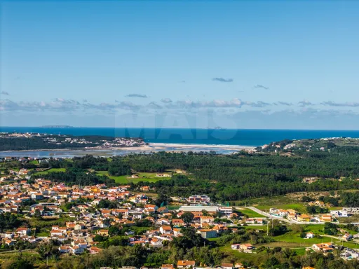 4 bedroom villa with pool