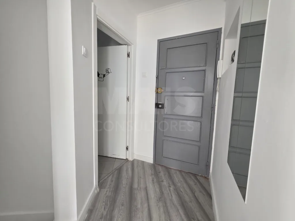 T2+1 remodelado no centro de Queluz |  Equipa Top+