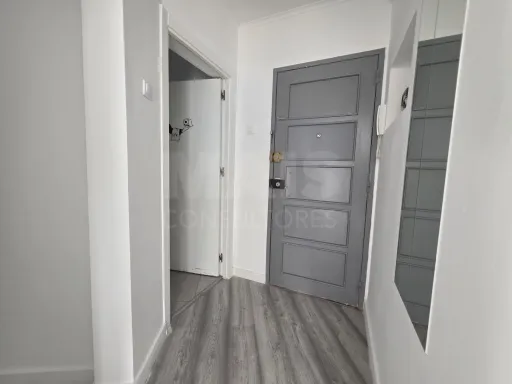 T2+1 remodelado no centro de Queluz |  Equipa Top+
