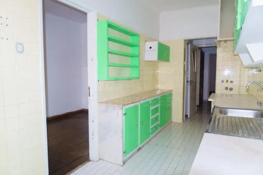 T5 com 130m² na Lapa para remodelação