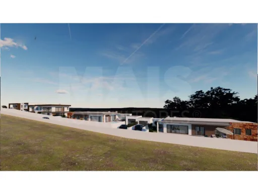 Moradia Contemporânea T4 com Suite Master, Piscina de Água Salgada, Garagem e Acabamentos Premium !