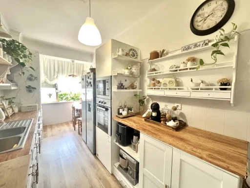 Apartamento T2 com elevador em Samora Correia