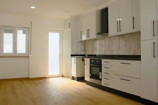 Apartamento T1 - Remodelado