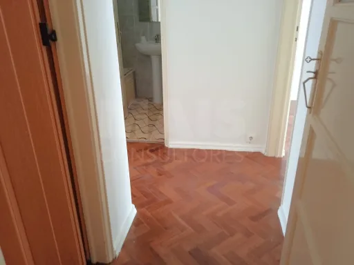 Excelente Apartamento T2 Ajuda