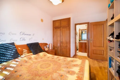 Apartamento T3 com Vista sobre o Rio Tejo
