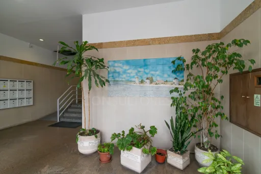 T2 com garagem no Alto Seixalinho