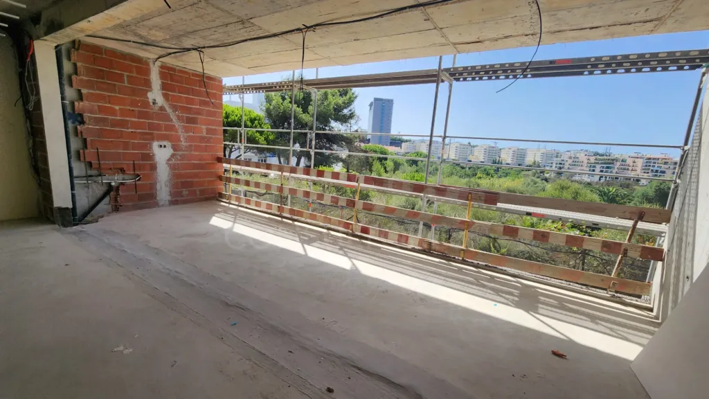 T2 Premium no Vistabella Oeiras | 107 m² + 22 m² de varanda | 2 Suites | Jardim | 2 Lugares de Estacionamento no Vistabella (Oeiras), Piscina