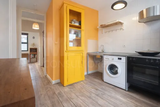 Moradia T2 com logradouro na Graça com Projeto de arquiteto