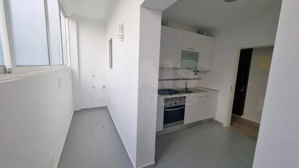 Apartamento T1 Cova da Piedade Remodelado