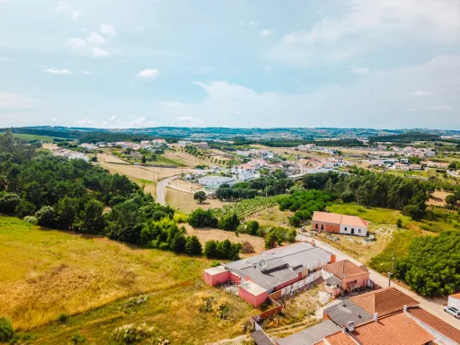 Terreno Urbanizável com Vista Serra | Brejo, Estorninho - Bombarral