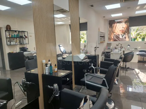 Clínica de Estética e Cabeleireiro 200m2 no centro de Lisboa