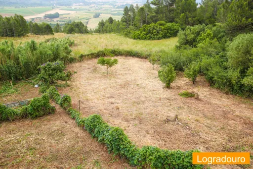 Moradia em Zona Protegida na Serra do Montejunto